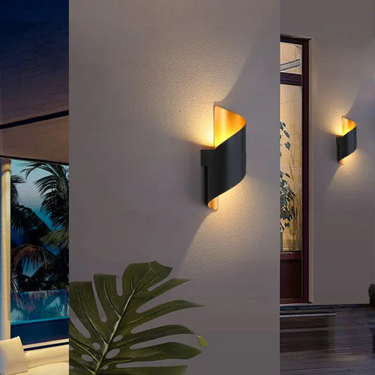 Marta LED waterproof outdoor garden light